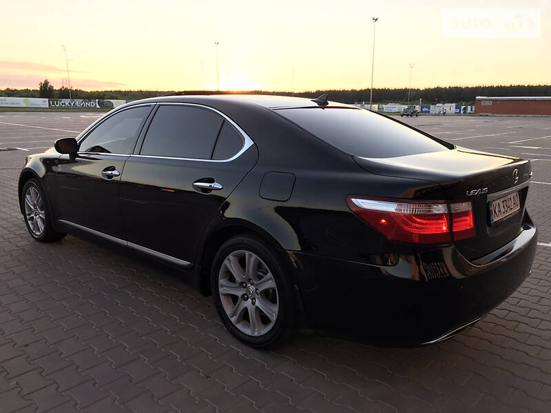Седан Lexus LS 2007 в Києві