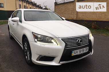 Седан Lexus LS 2013 в Києві