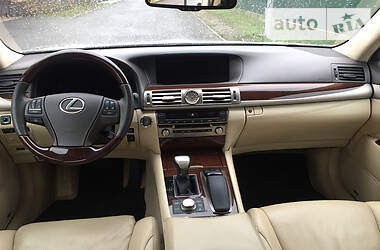 Седан Lexus LS 2013 в Києві