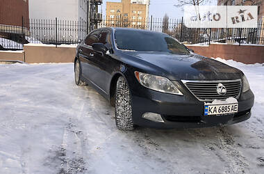 Седан Lexus LS 2007 в Киеве