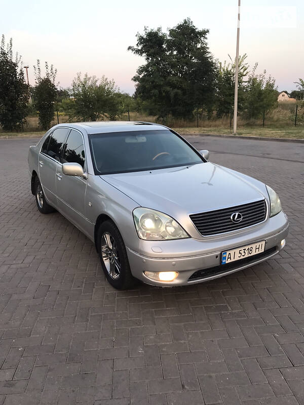Седан Lexus LS 2002 в Киеве