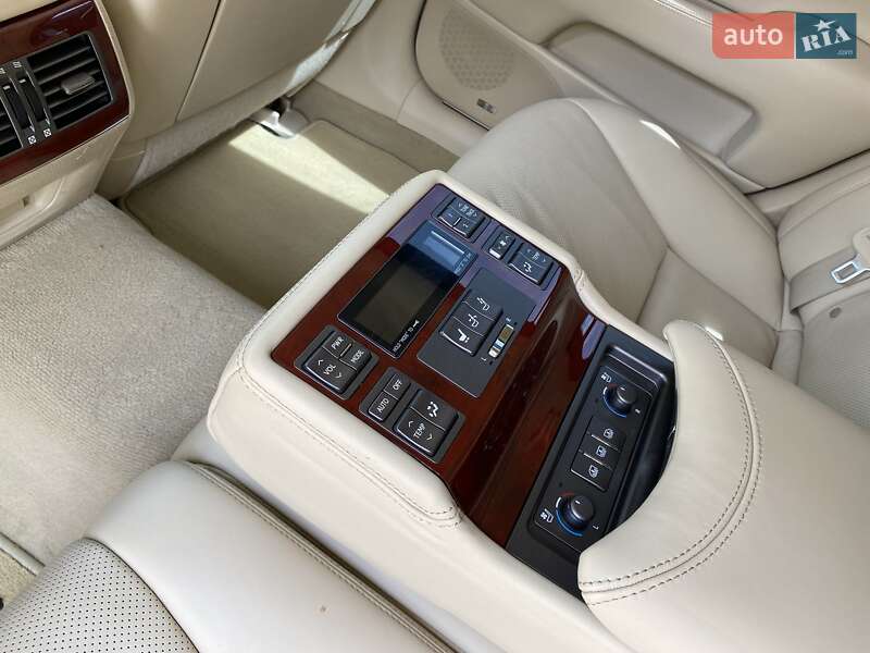 Седан Lexus LS 2011 в Одесі