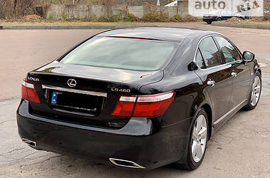 Седан Lexus LS 2008 в 
