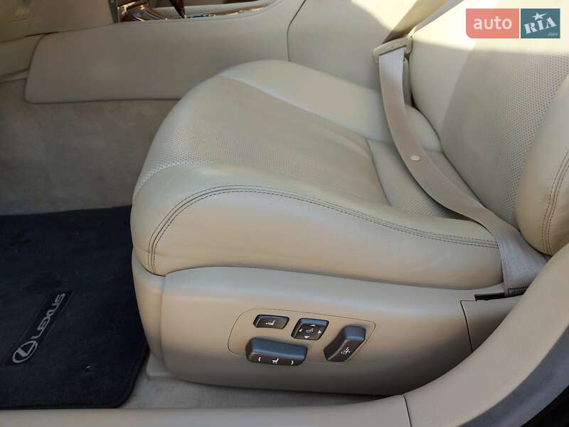 Седан Lexus LS 2008 в Ивано-Франковске