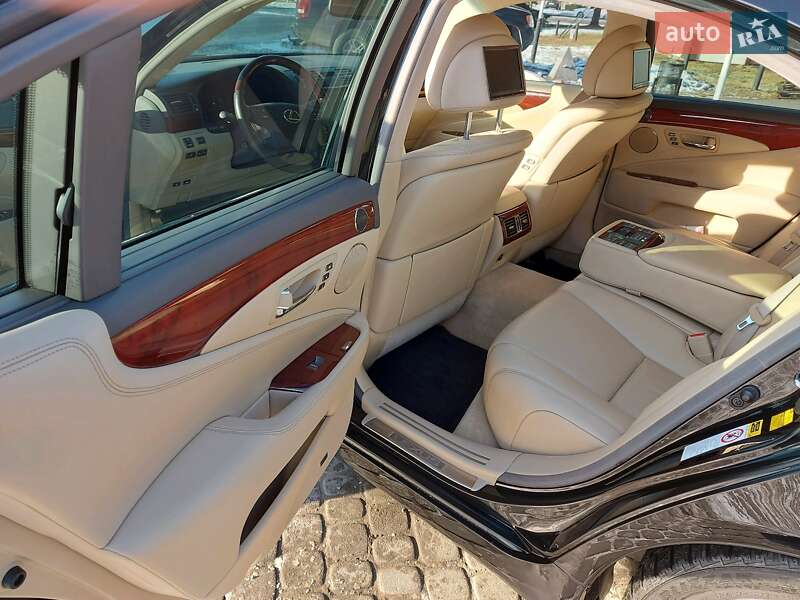 Седан Lexus LS 2008 в Ивано-Франковске
