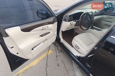 Седан Lexus LS 2008 в Киеве