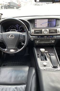 Универсал Lexus LS 2014 в Луцке