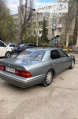 Седан Lexus LS 1996 в Одессе