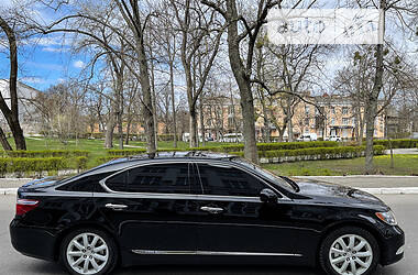 Седан Lexus LS 2008 в Білій Церкві