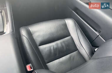 Седан Lexus LS 2014 в Иршаве