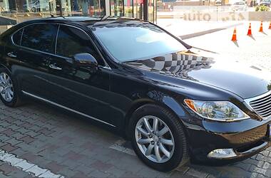 Внедорожник / Кроссовер Lexus LS 2007 в Одессе