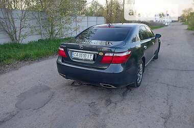 Седан Lexus LS 2007 в Кагарлику