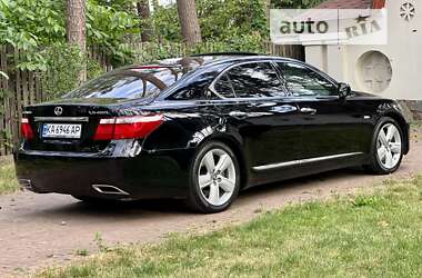 Седан Lexus LS 2007 в 