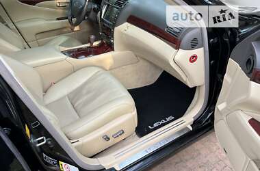Седан Lexus LS 2007 в 