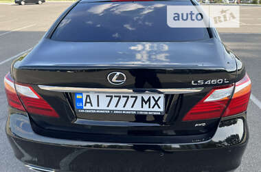 Седан Lexus LS 2010 в 