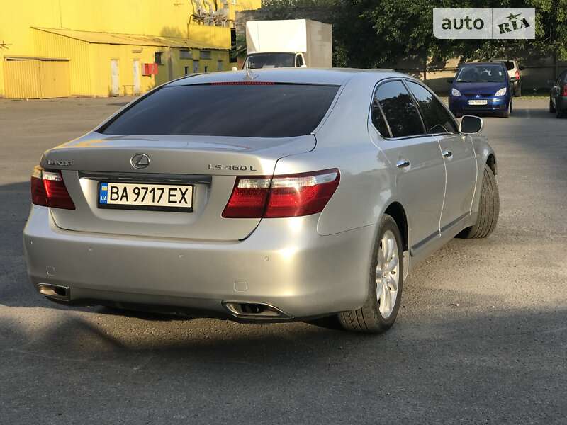 Седан Lexus LS 2007 в Кропивницком