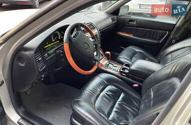 Седан Lexus LS 2000 в Дунаївцях
