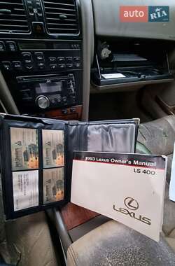 Седан Lexus LS 1994 в Киеве