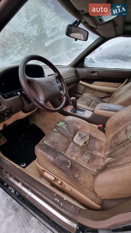 Седан Lexus LS 1994 в Киеве