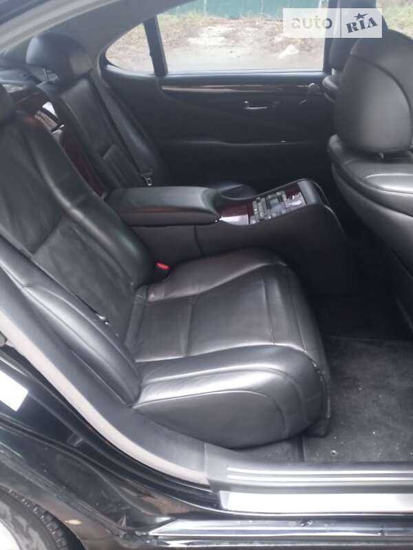 Седан Lexus LS 2007 в Києві фото 19 Седан Lexus LS 2007 в Києві
