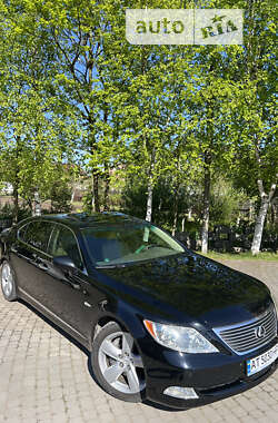 Седан Lexus LS 2007 в Ивано-Франковске