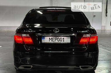 Седан Lexus LS 2007 в Киеве