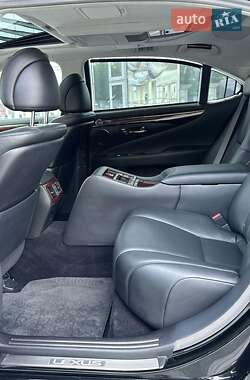 Седан Lexus LS 2008 в Киеве