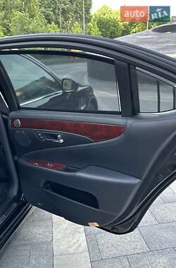 Седан Lexus LS 2008 в Киеве