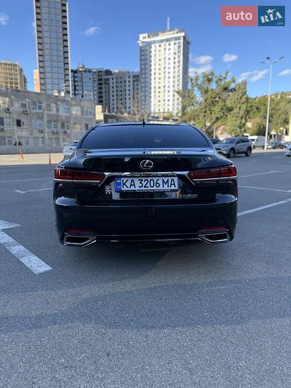 Седан Lexus LS 2018 в Киеве фото 19 Седан Lexus LS 2018 в Киеве