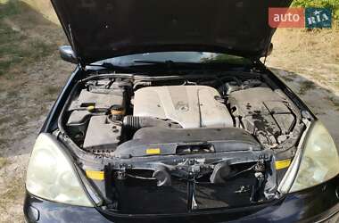 Седан Lexus LS 2003 в 