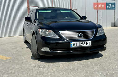 Седан Lexus LS 2008 в Коломые