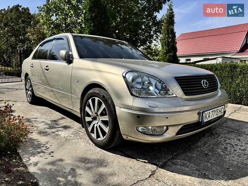 Lexus LS 2002