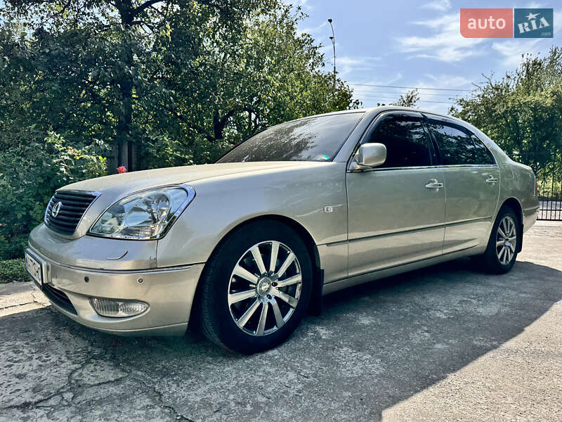 Lexus LS 2002