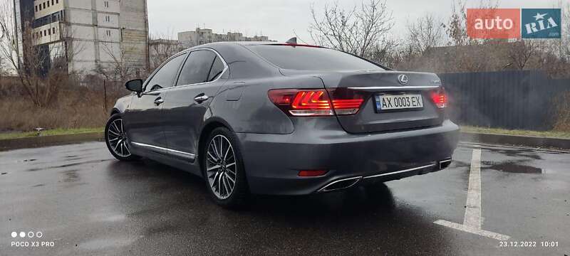 Седан Lexus LS 2014 в Киеве