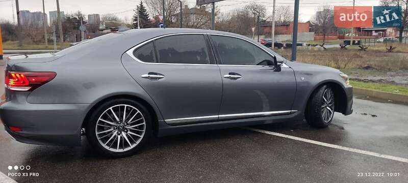 Седан Lexus LS 2014 в Киеве