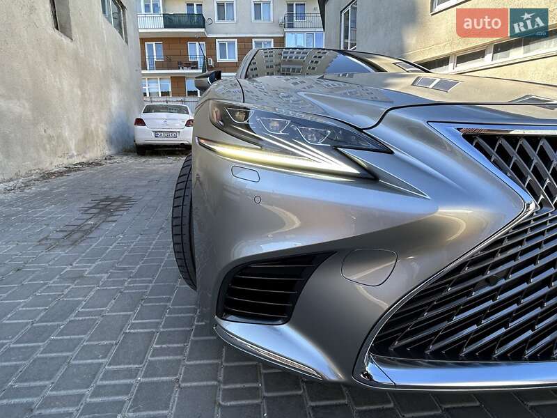 Седан Lexus LS 2018 в Одессе