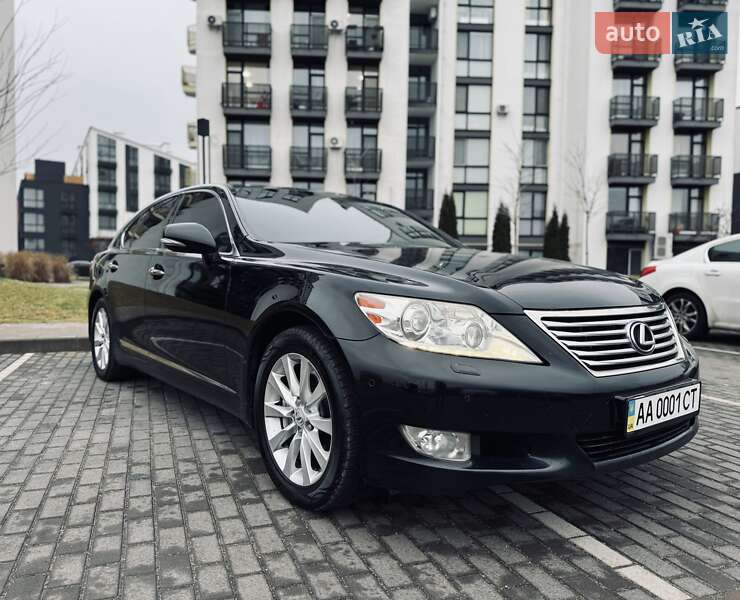 Седан Lexus LS 2011 в Києві