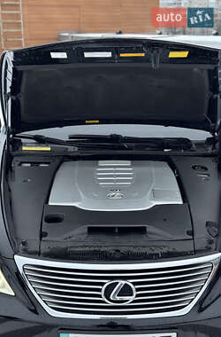 Седан Lexus LS 2007 в 