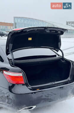 Седан Lexus LS 2007 в 