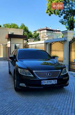 Седан Lexus LS 2007 в Одессе