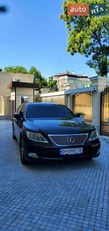 Седан Lexus LS 2007 в Одессе