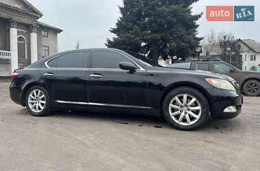 Седан Lexus LS 2008 в Доброполье