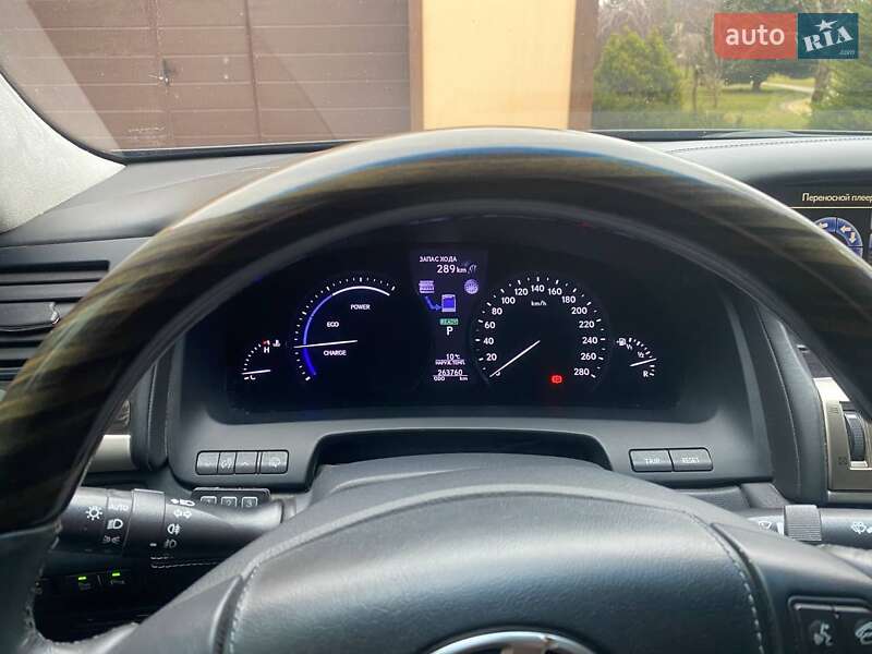 Седан Lexus LS 2013 в Киеве