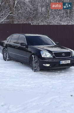 Седан Lexus LS 2001 в Песочине