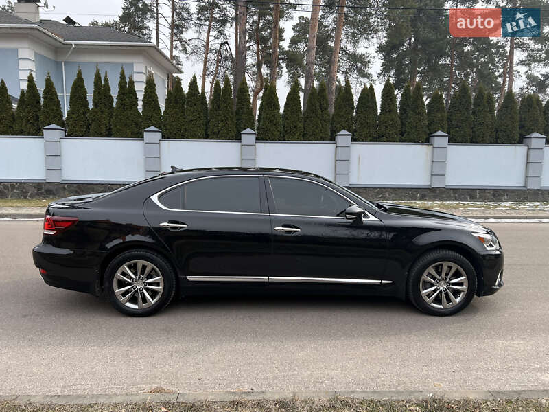 Седан Lexus LS 2014 в Черкасах