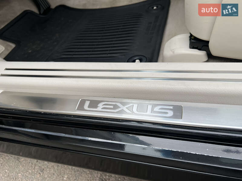 Седан Lexus LS 2014 в Черкасах