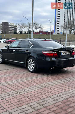 Седан Lexus LS 2007 в Києві