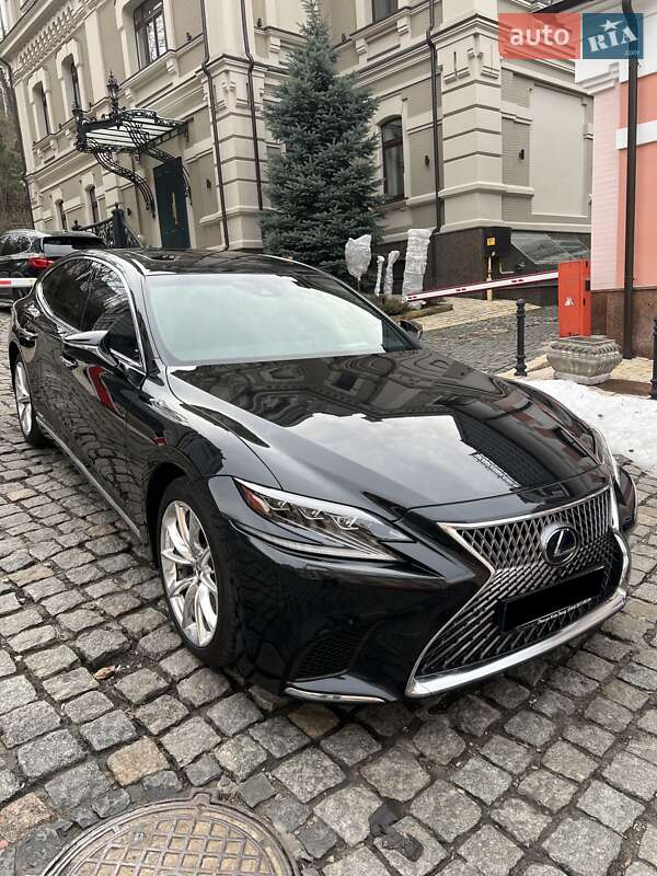 Седан Lexus LS 2017 в Киеве