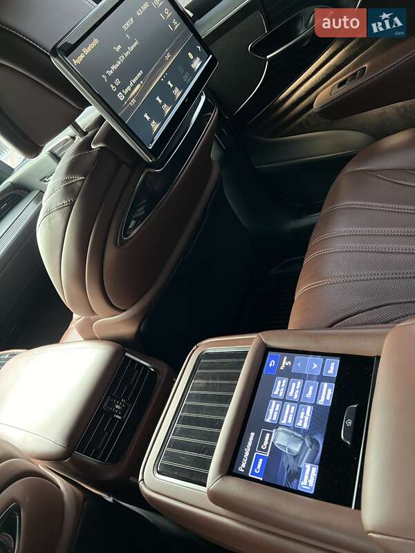 Седан Lexus LS 2017 в Киеве