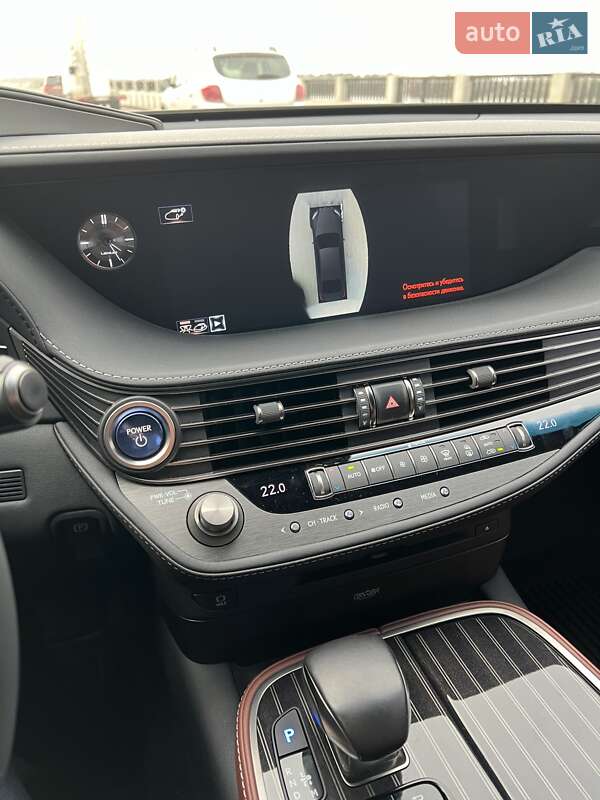 Седан Lexus LS 2017 в Киеве